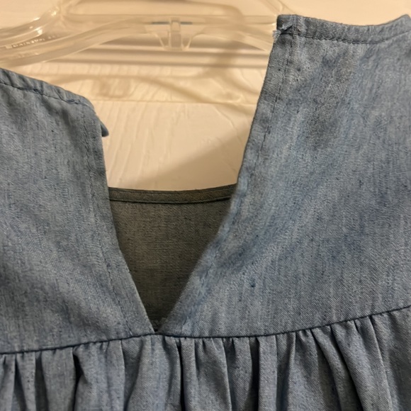 Cute denim looking long sleeve top - Picture 3 of 4